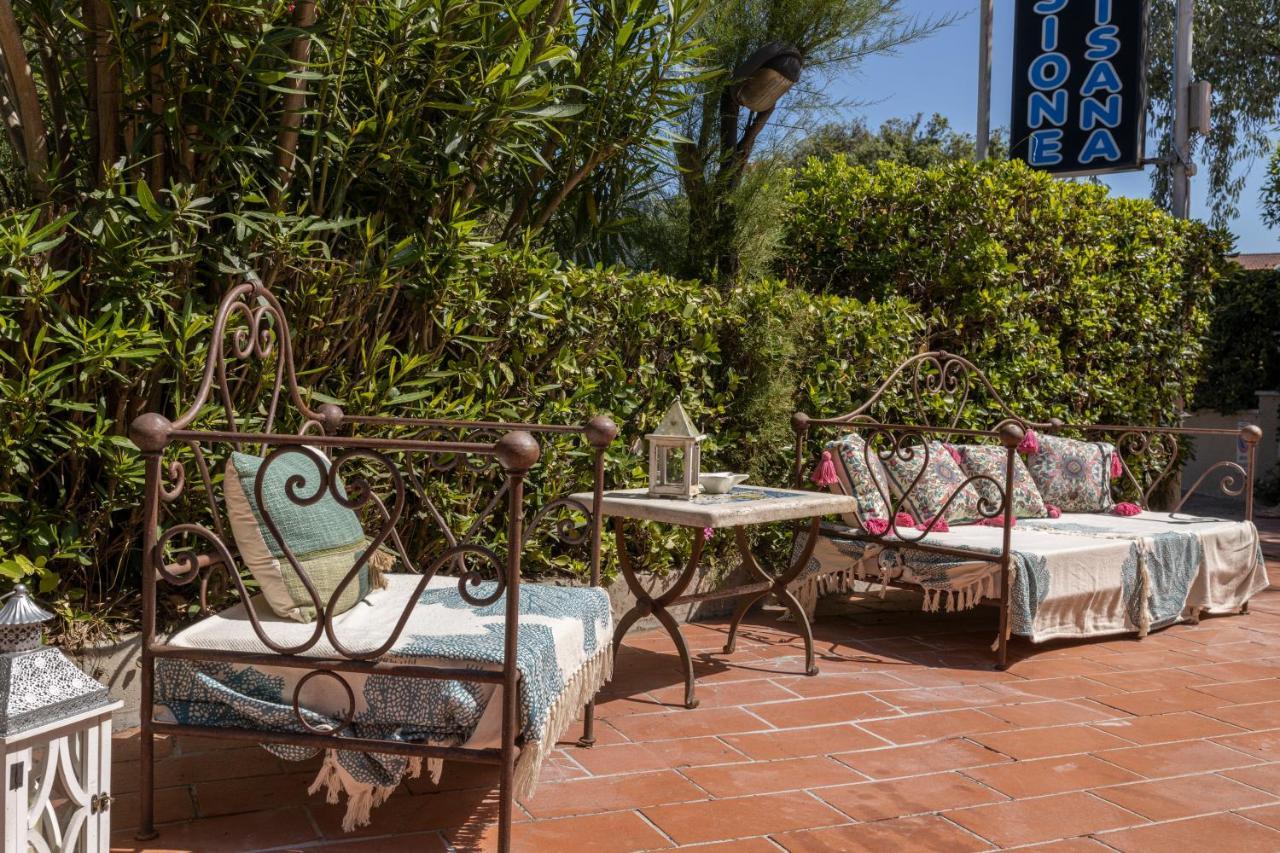 Hotel Quisisana 瓦达 外观 照片