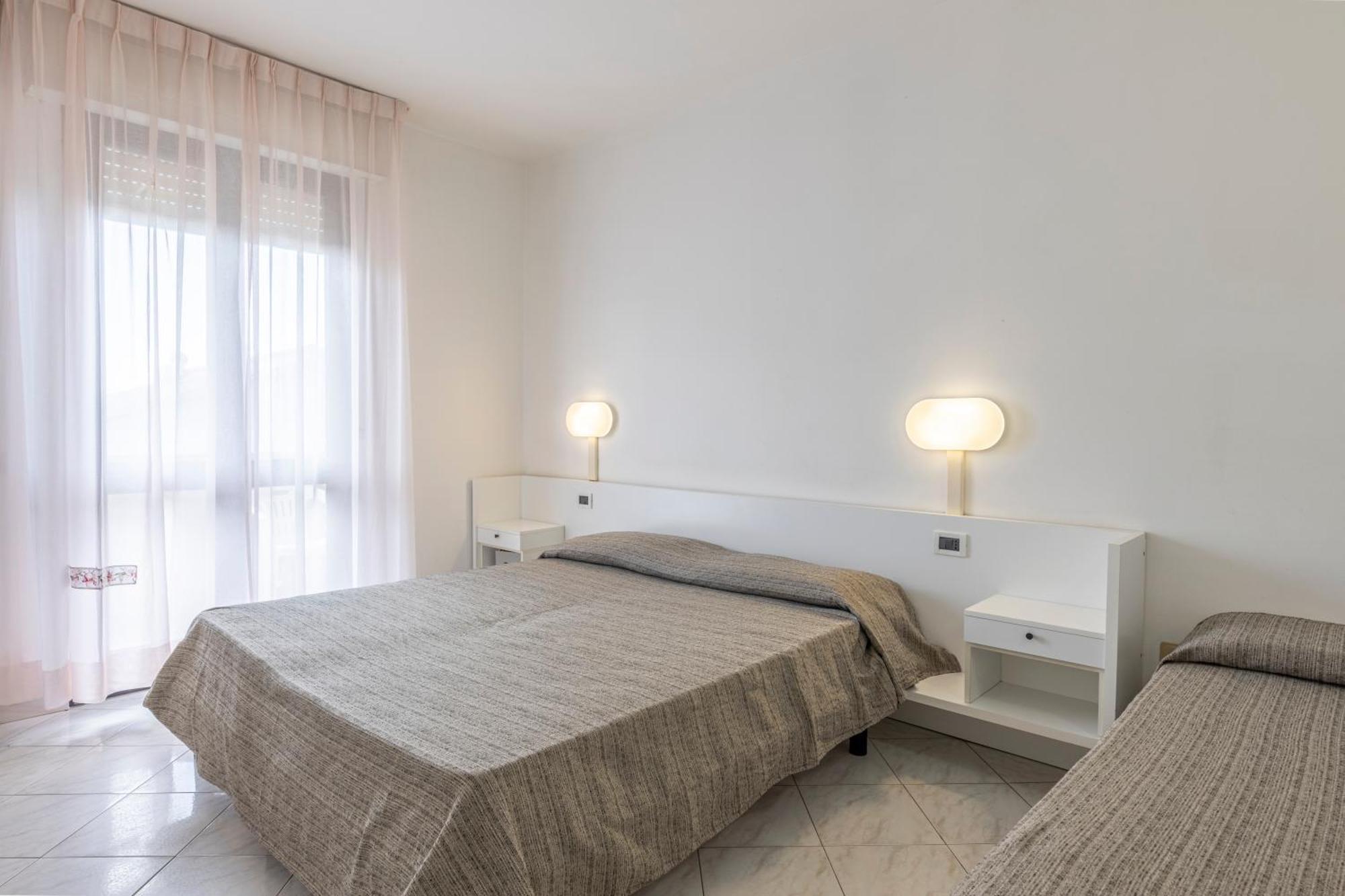 Hotel Quisisana 瓦达 外观 照片